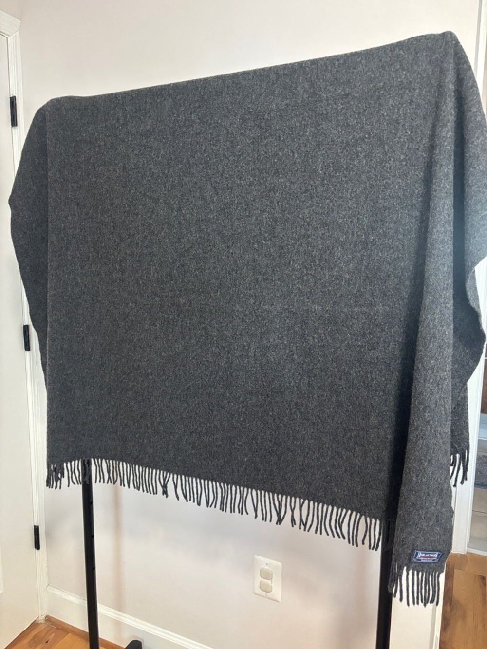 Highland Tweeds Gray Wool Throw Blanket - Picture 7 of 7